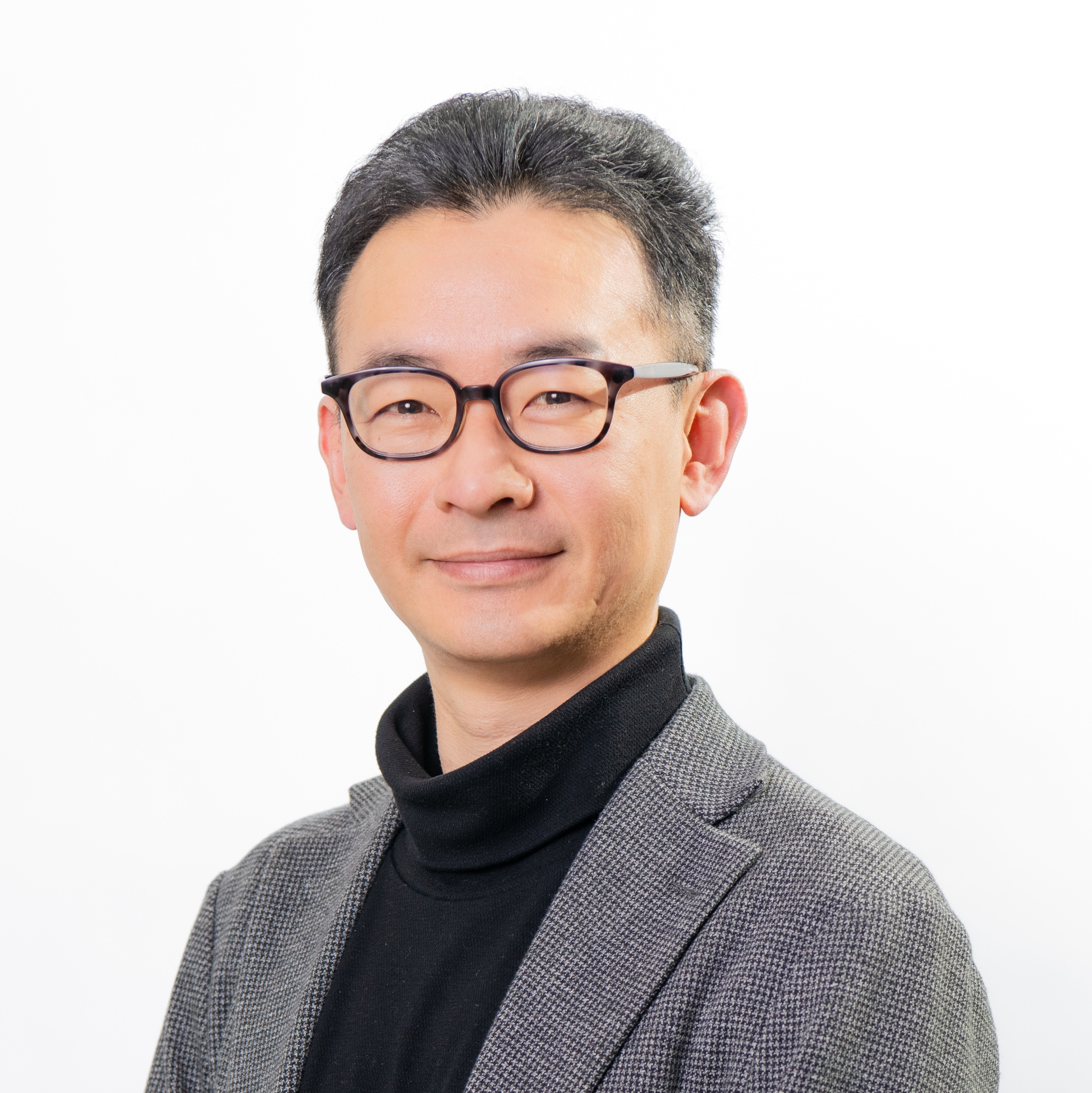 ユーソナー株式会社
営業本部　既存・代理店グループ　マスター 松岡 鉄兵
